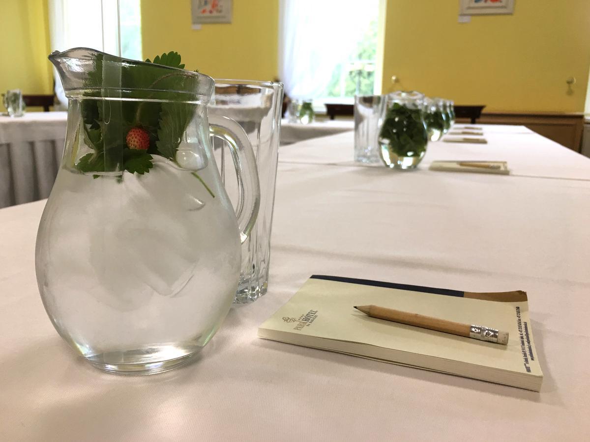 Parkhotel Na Baracke Nová Dubnica Zewnętrze zdjęcie